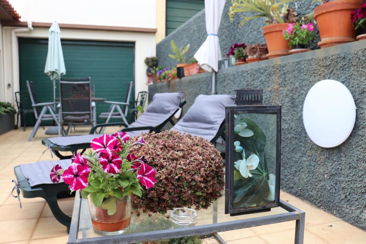 Suites Pinto Coelho Canico  Exterior photo