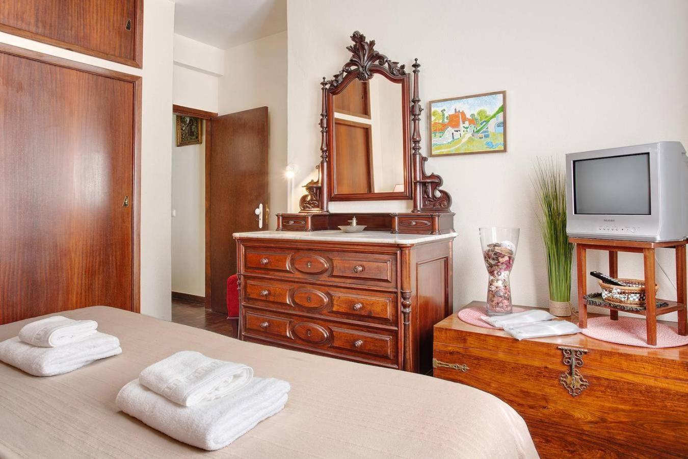 Suites Pinto Coelho Canico  Exterior photo